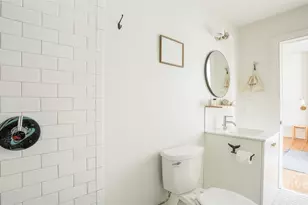 1 E Gordon St, Savannah, GA 31401 - Photo 17
