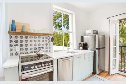 1 E Gordon Street #4, Savannah, GA 31401 - Photo 27