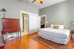 251 E Broad St, Savannah, GA 31401 - Photo 15