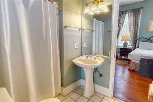 251 E Broad St, Savannah, GA 31401 - Photo 13