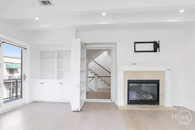 407 E McDonough Street, Savannah, GA 31401 - Photo 23