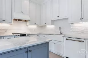 407 E Mc Donough St, Savannah, GA 31401 - Photo 17