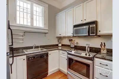 109 W Bolton Street #A, Savannah, GA 31401 - Photo 9