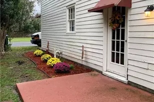 302 Jefferson St, Springfield, GA 31329 - Photo 5