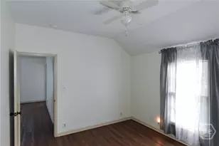 302 Jefferson St, Springfield, GA 31329 - Photo 15