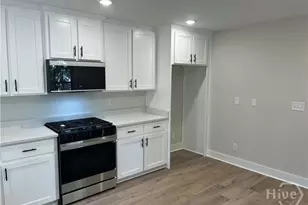 2610 Dogwood Ave, Savannah, GA 31404 - Photo 5