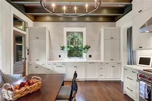 123 E 46th St, Savannah, GA 31405 - Photo 23