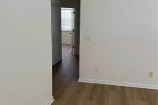 1159 Mohawk St, Savannah, GA 31419 - Photo 5
