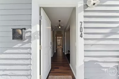 704 Lavinia Street, Savannah, GA 31415 - Photo 5