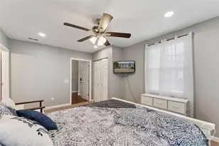 704 Lavinia St, Savannah, GA 31415 - Photo 25