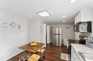 704 Lavinia St, Savannah, GA 31415 - Photo 13