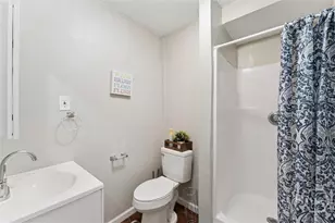 704 Lavinia St, Savannah, GA 31415 - Photo 21