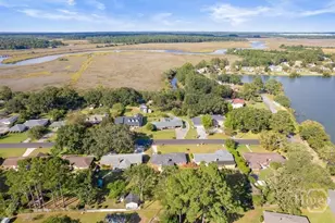 210 Pine Grove Dr, Savannah, GA 31419 - Photo 51