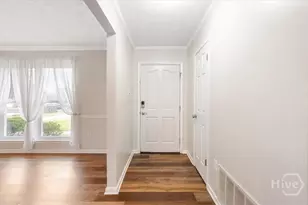 210 Pine Grove Dr, Savannah, GA 31419 - Photo 5