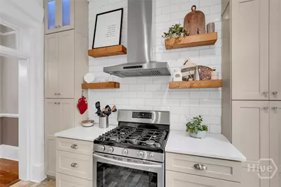 216 W Gaston Street, Savannah, GA 31401 - Photo 27
