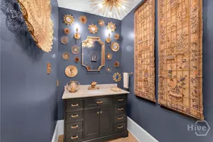 216 W Gaston St, Savannah, GA 31401 - Photo 13
