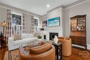 216 W Gaston St, Savannah, GA 31401 - Photo 11