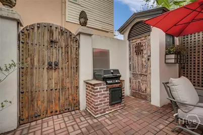 216 W Gaston Street, Savannah, GA 31401 - Photo 49