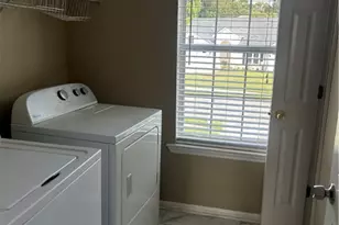 127 Druid Cir, Savannah, GA 31410 - Photo 11