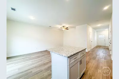 70 Beaumont Drive, Hinesville, GA 31313 - Photo 9