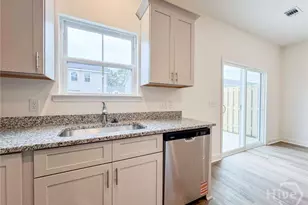 100 Beaumont Dr, Hinesville, GA 31313 - Photo 7