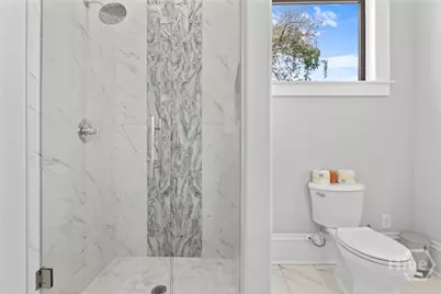 407 W 35th Street, Savannah, GA 31401 - Photo 53