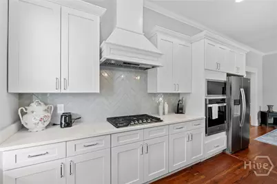 407 W 35th Street, Savannah, GA 31401 - Photo 45