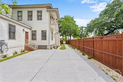 407 W 35th Street, Savannah, GA 31401 - Photo 9