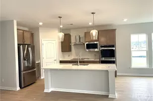 193 Champlain Dr, Pooler, GA 31322 - Photo 5