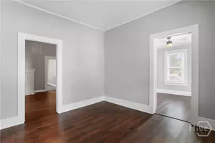 1023 W 37th St, Savannah, GA 31415 - Photo 9