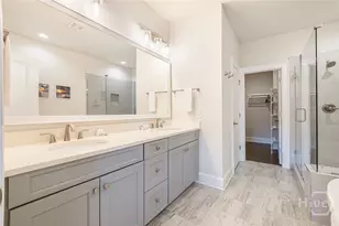 453 Port St, Savannah, GA 31401 - Photo 19