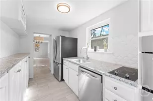 1117 W 41st St, Savannah, GA 31415 - Photo 11