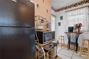 805 E 40th St, Savannah, GA 31401 - Photo 17