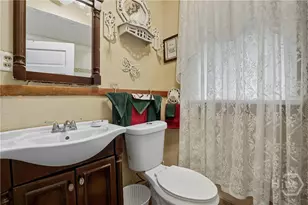 805 E 40th St, Savannah, GA 31401 - Photo 25