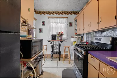 805 E 40th Street, Savannah, GA 31401 - Photo 15