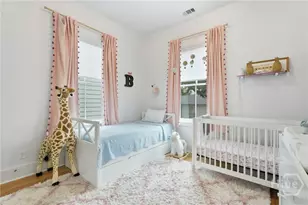 110 E 38th St, Savannah, GA 31401 - Photo 41