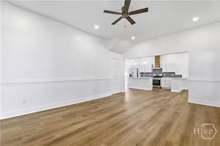 101 W 51st St, Savannah, GA 31405 - Photo 11