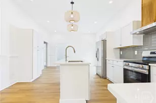 101 W 51st St, Savannah, GA 31405 - Photo 17
