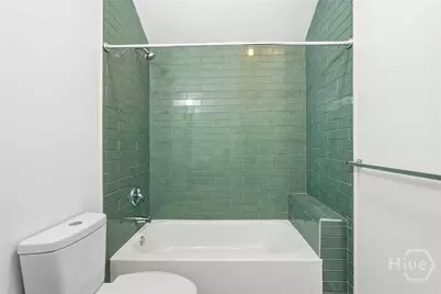 101 W 51st Street, Savannah, GA 31405 - Photo 57