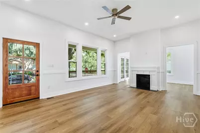 101 W 51st Street, Savannah, GA 31405 - Photo 7
