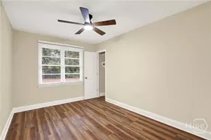 1307 E 70th St, Savannah, GA 31404 - Photo 29