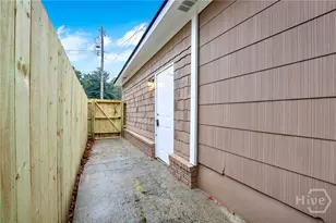1307 E 70th St, Savannah, GA 31404 - Photo 35
