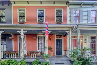 213 W Duffy Street, Savannah, GA 31401 - Photo 1
