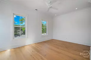 312 W 38th St, Savannah, GA 31401 - Photo 17