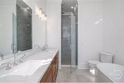 312 W 38th Street, Savannah, GA 31401 - Photo 19