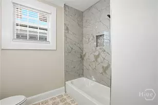 1010 E 31st St, Savannah, GA 31401 - Photo 23