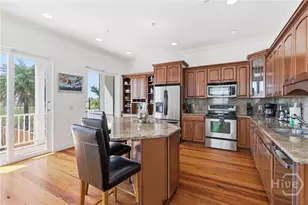 605 6th St, Tybee Island, GA 31328 - Photo 13