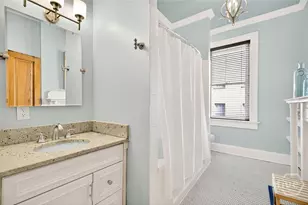 106 E Harris St, Savannah, GA 31401 - Photo 33