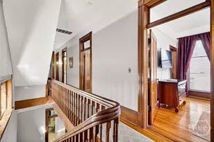106 E Harris St, Savannah, GA 31401 - Photo 25