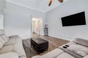 507 Cobblestone Cir, Bloomingdale, GA 31302 - Photo 7